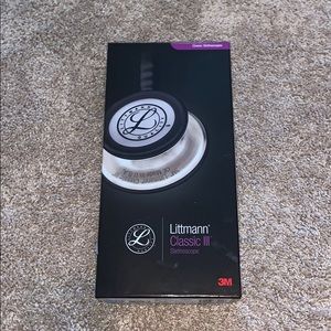 Classic III Littmann stethoscope